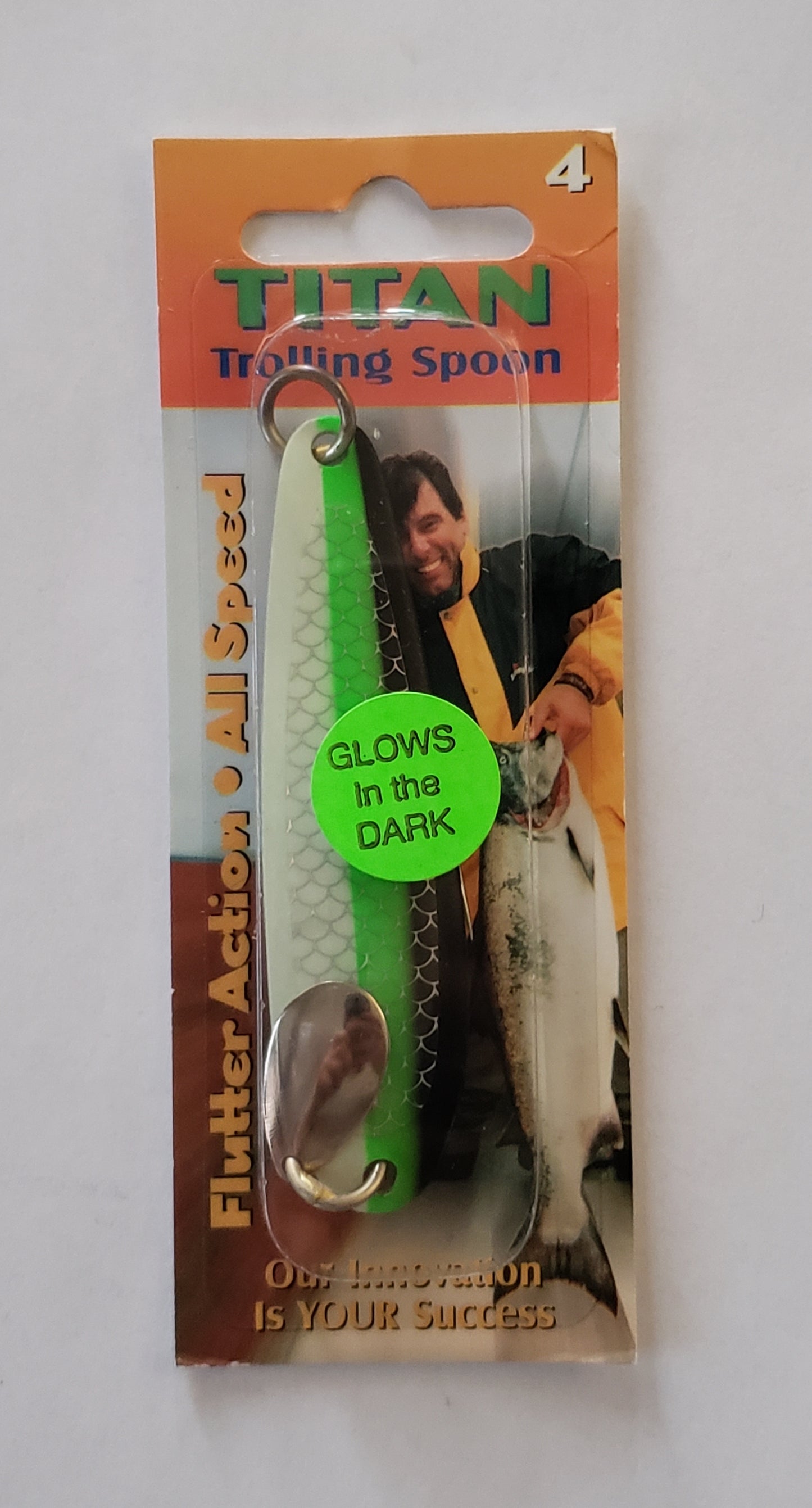 Titan 4 - Kitchen sink Glo